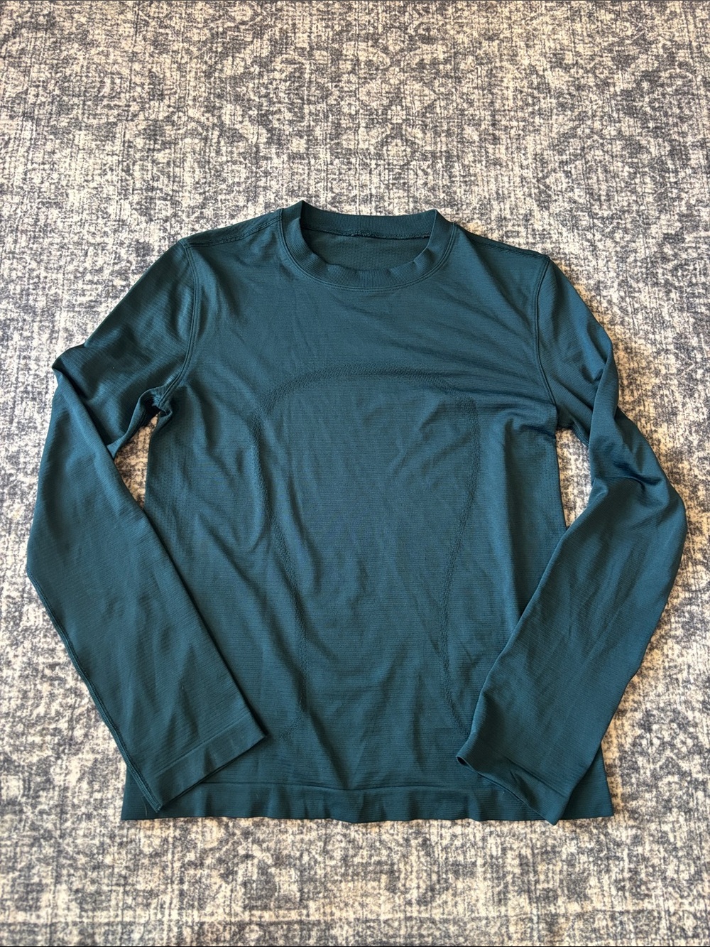 Lululemon Swiftly Relaxed Long Sleeve Updated - size 0 - deep marina